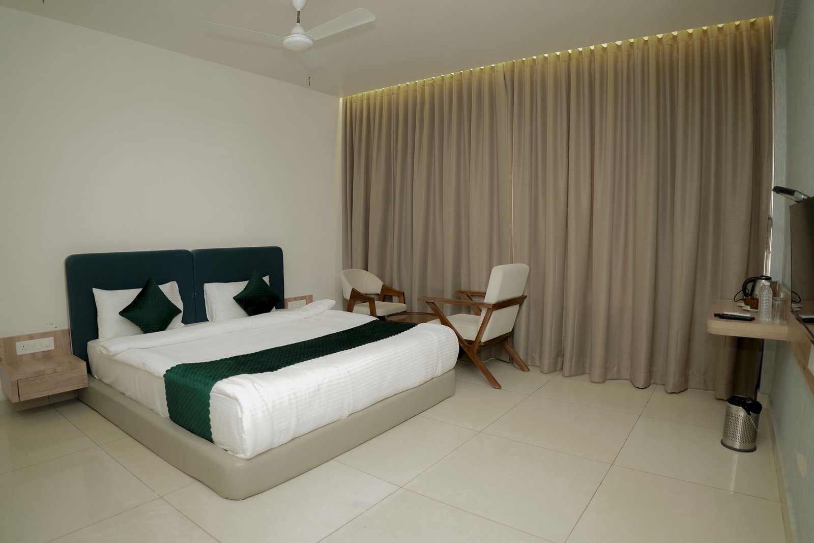 Standard suite 1